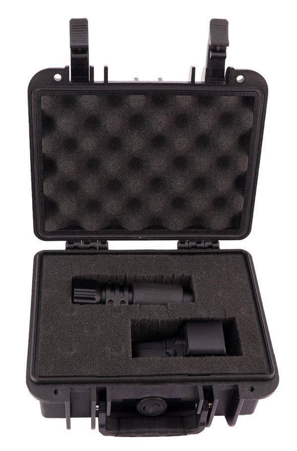 TITAN TACTICAL HOLOGRAPHIC TT-551 WITH SIGHT MAGNIFIRE 5X AND CASE COMBO BLACK