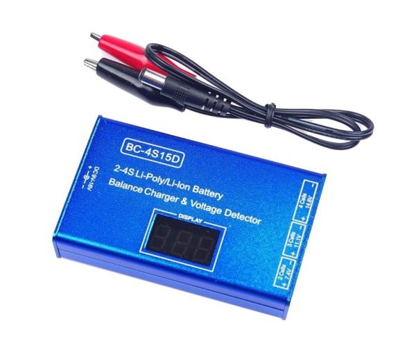 BLACKWOLF CHARGER LIPO & LI-ION BC-4S15D