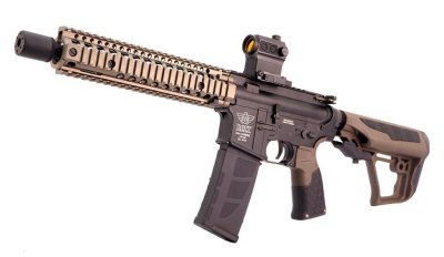 DANIEL DEFENSE BOLT AEG B4 MK18 AIRSOFT RIFLE COYOTE Arsenal Sports