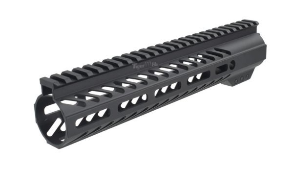 CYMA HANDGUARD 10